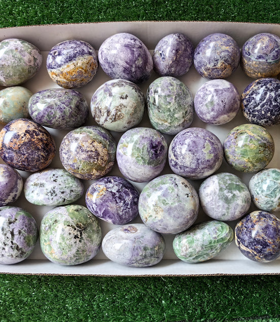 28 pc bolivianite free forms