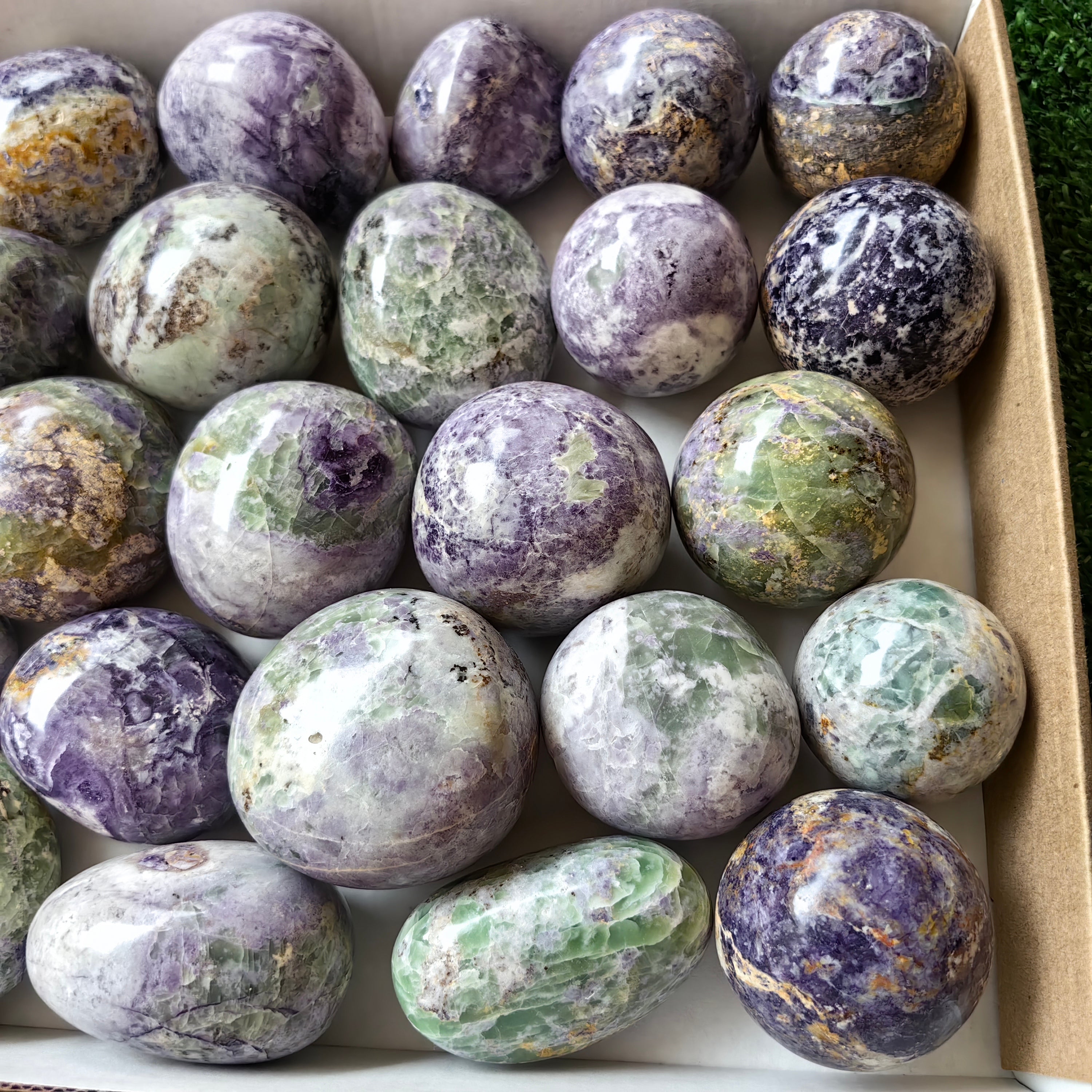 28 pc bolivianite free forms