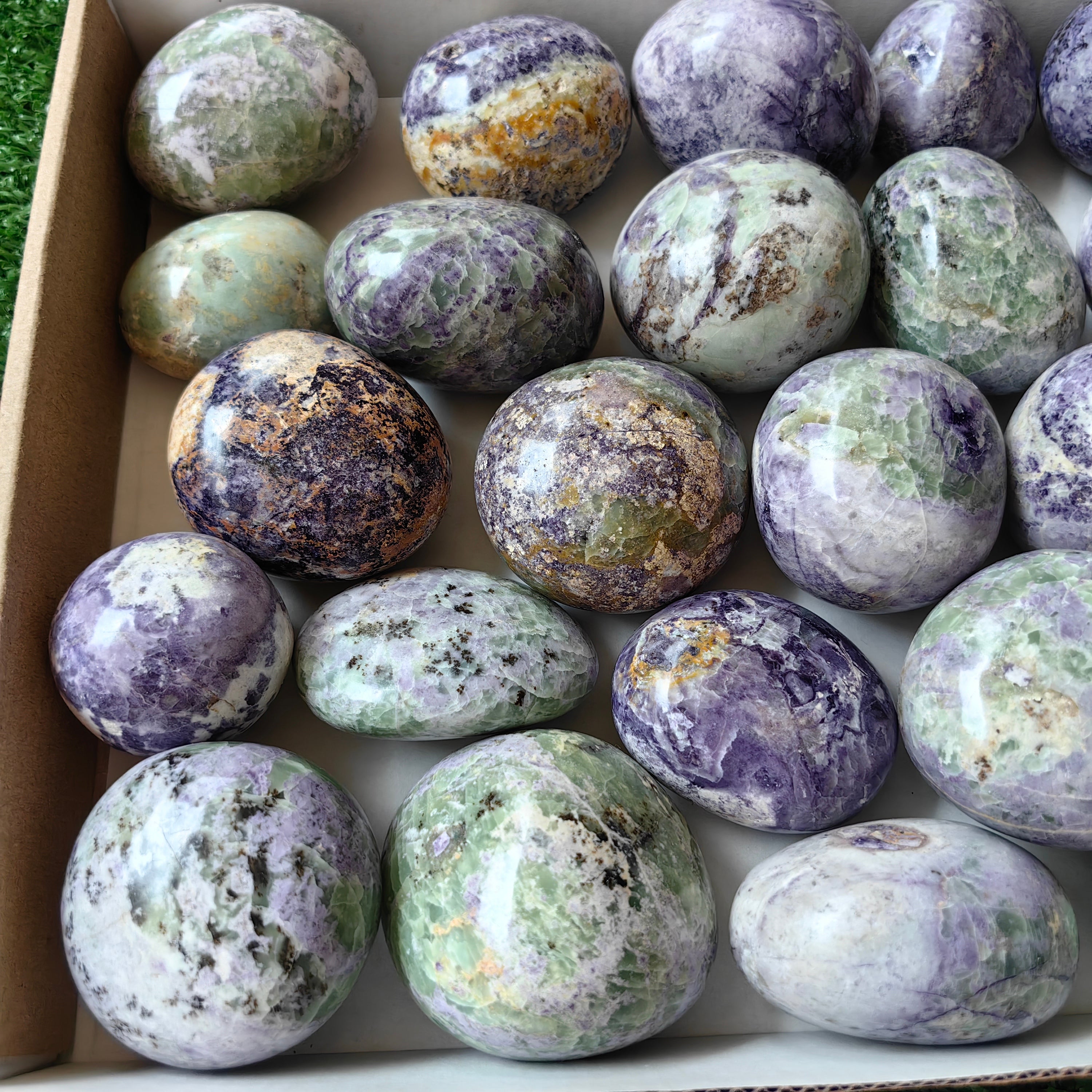 28 pc bolivianite free forms