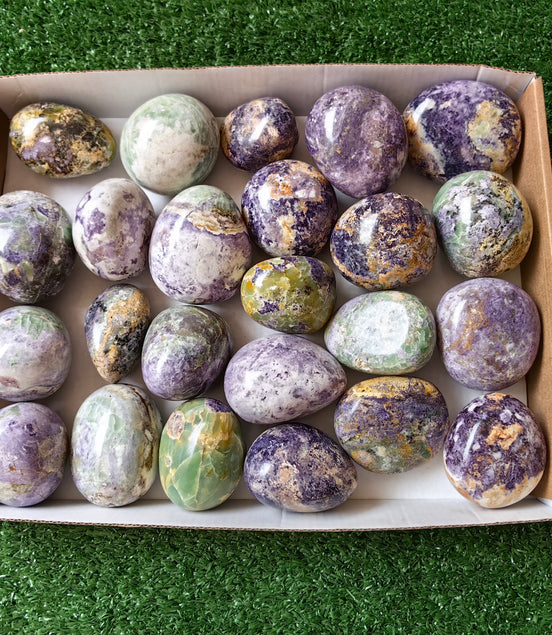 24 pc bolivianite free forms