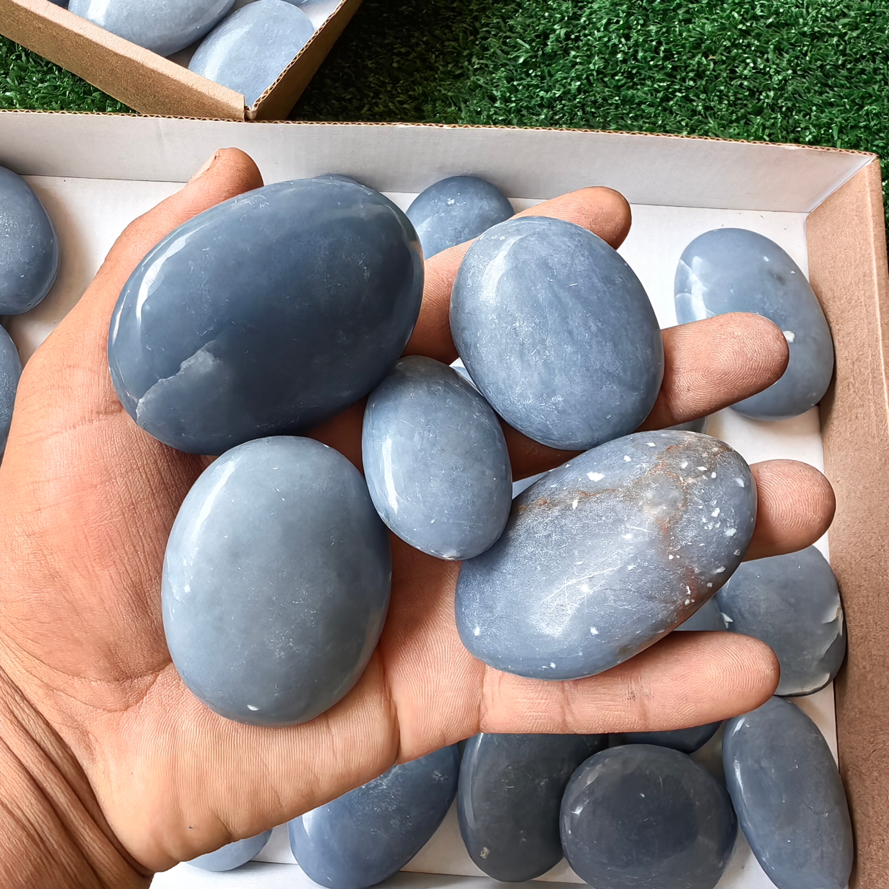 30 pc blue angelite palms