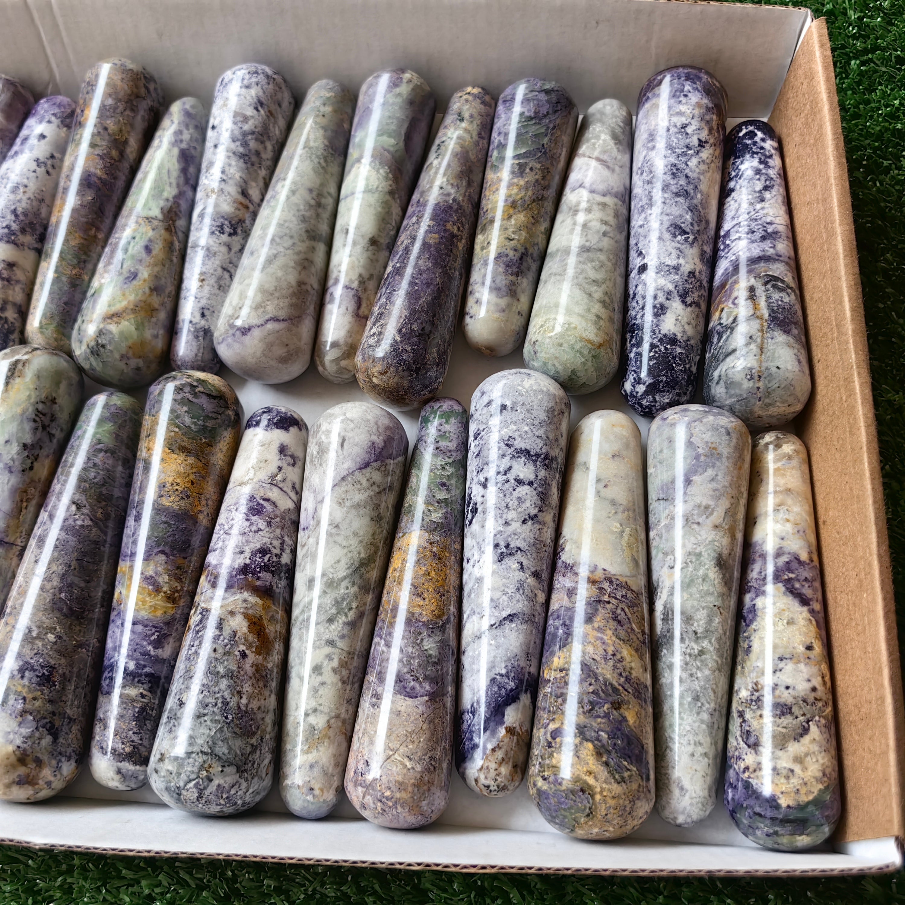 28 pc bolivianite wands