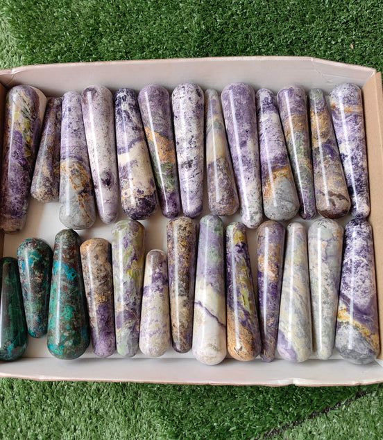 26 pc bolivianite & chrysocolla wands
