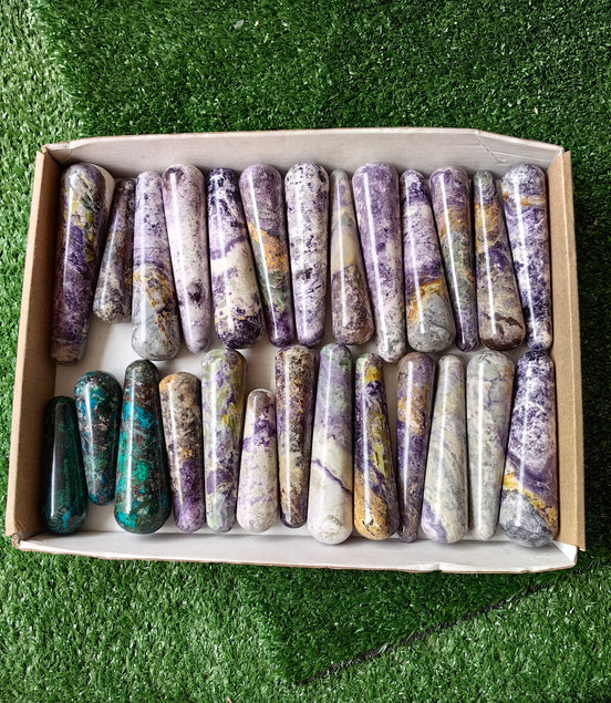 26 pc bolivianite & chrysocolla wands