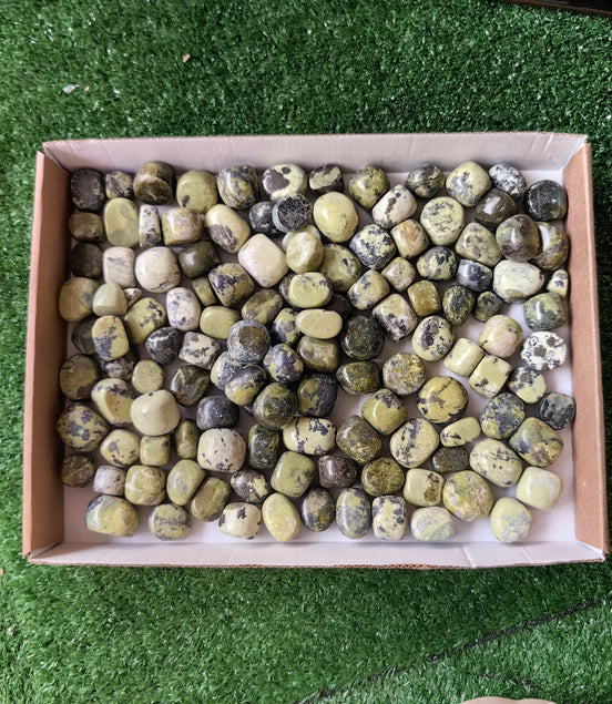 2 kg tumbled green serpentine
