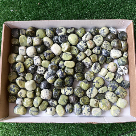 2 kg tumbled green serpentine