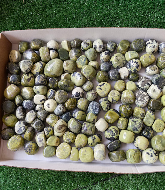 2 kg tumbled green serpentine