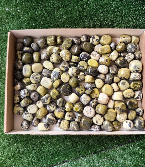 2 kg tumbled green serpentine
