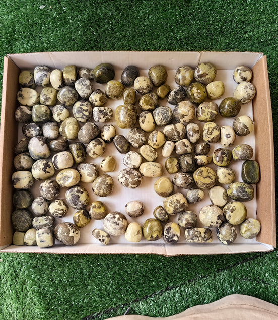 2 kg tumbled green serpentine