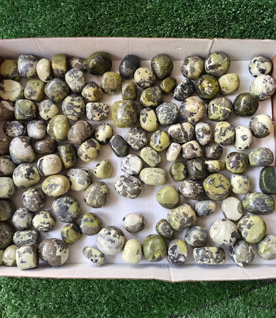 2 kg tumbled green serpentine