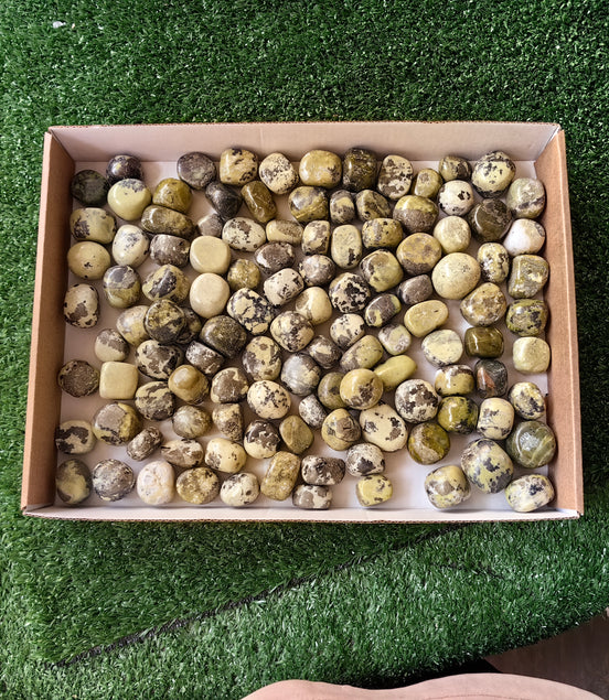 2 kg tumbled green serpentine