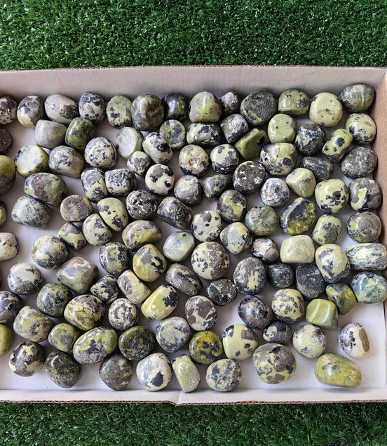2 kg tumbled green serpentine