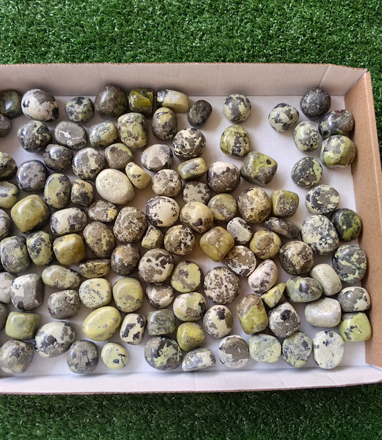2 kg tumbled green serpentine