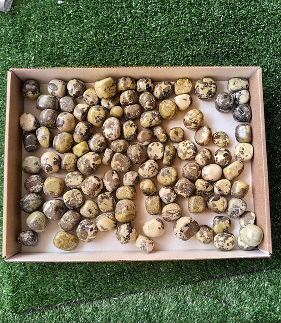 2 kg tumbled green serpentine