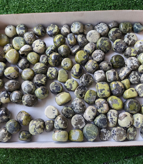 2 kg tumbled green serpentine