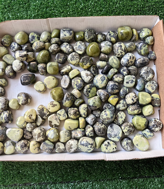 2 kg tumbled green serpentine