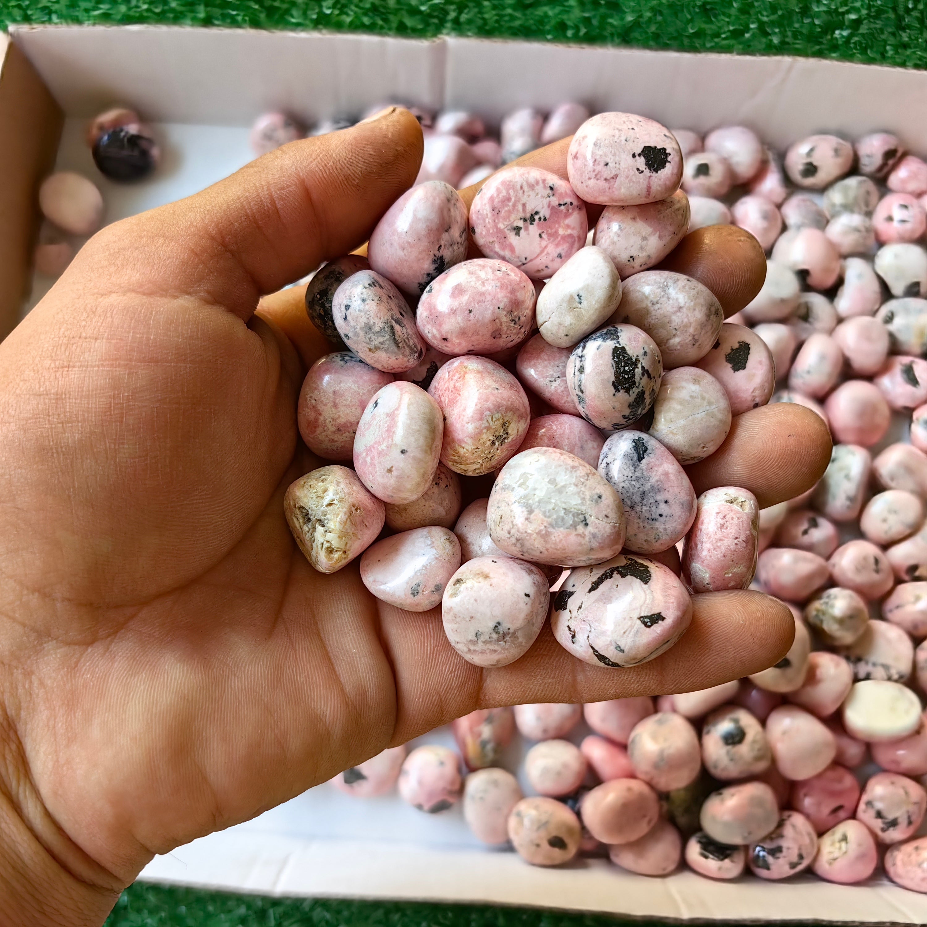 2 kg tumbled pink rhodonite