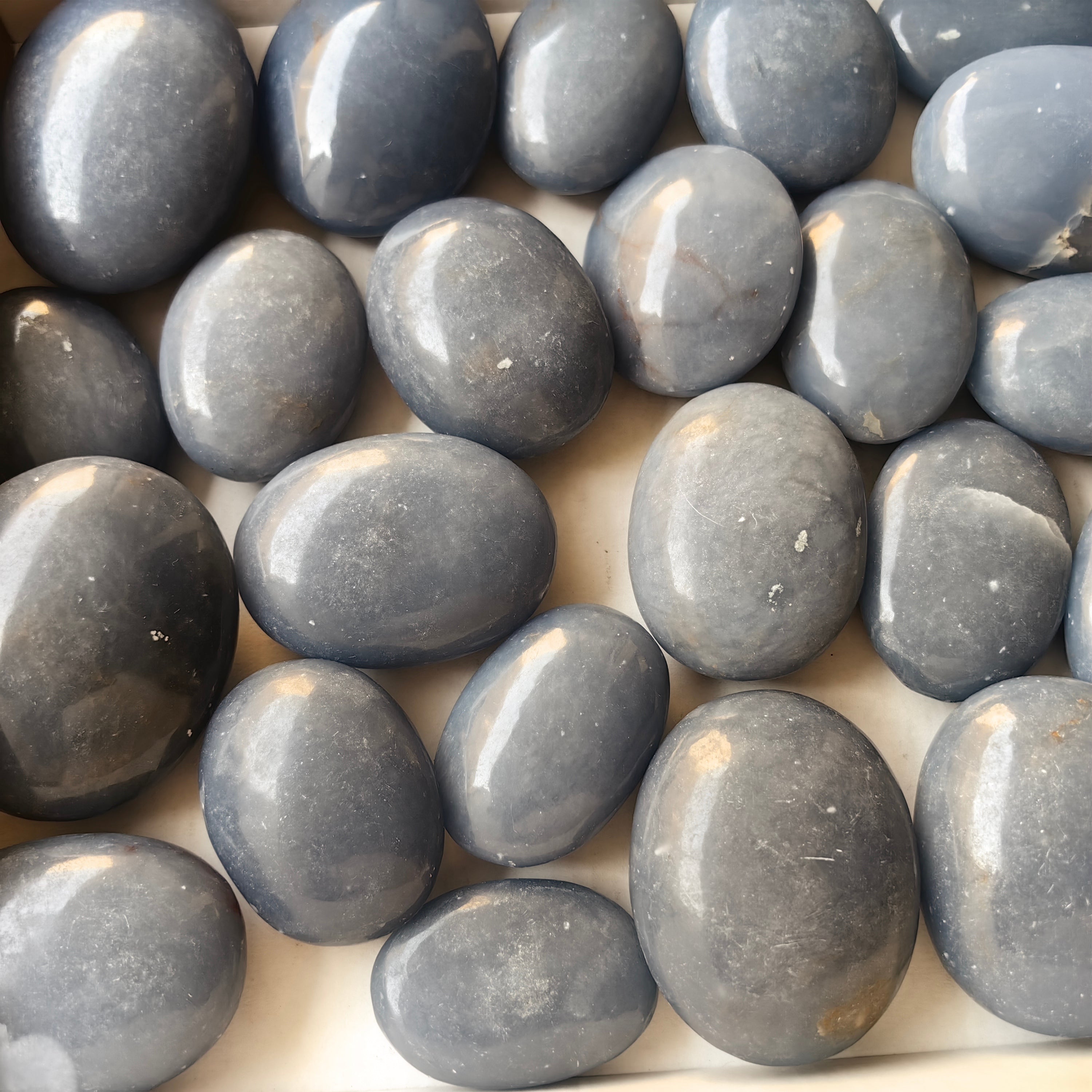 29 pc blue angelite palms