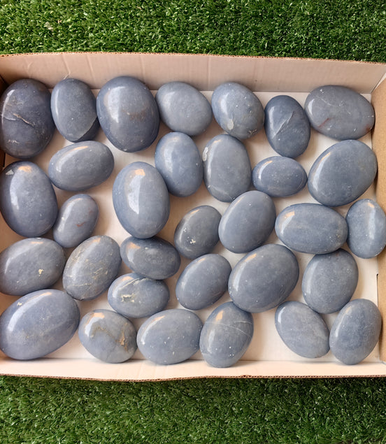 32 pc blue angelite palms