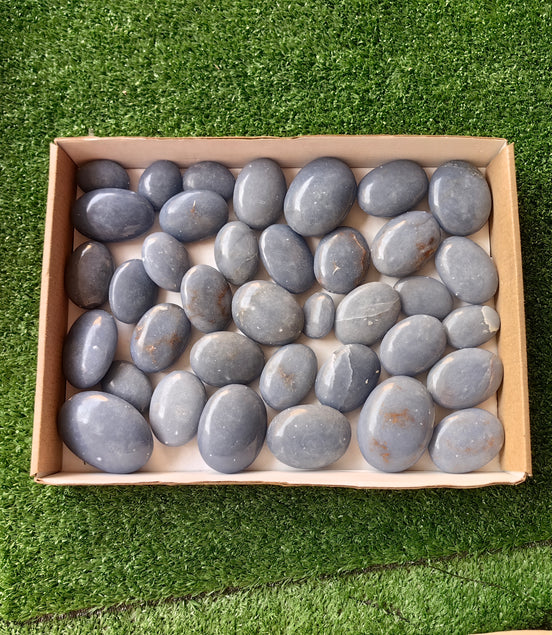 31 pc blue angelite palms