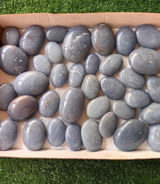 31 pc blue angelite palms