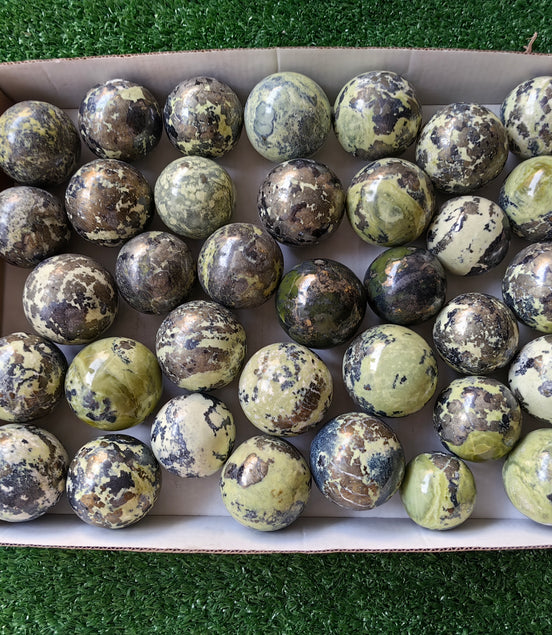 36 pc green serpentine with pyrite spheres