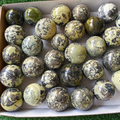 32 pc green serpentine with pyrite spheres