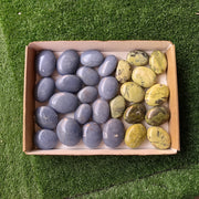 28 pc angelite & green serpentine palms