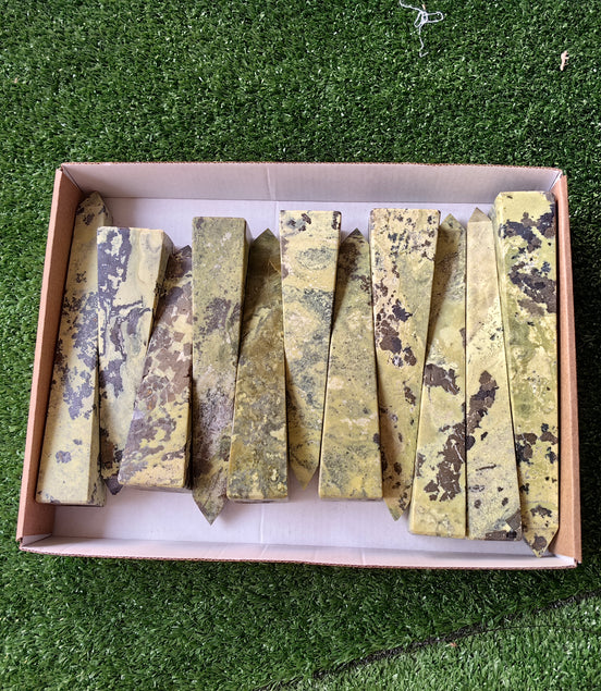 11 pc big green serpentine towers