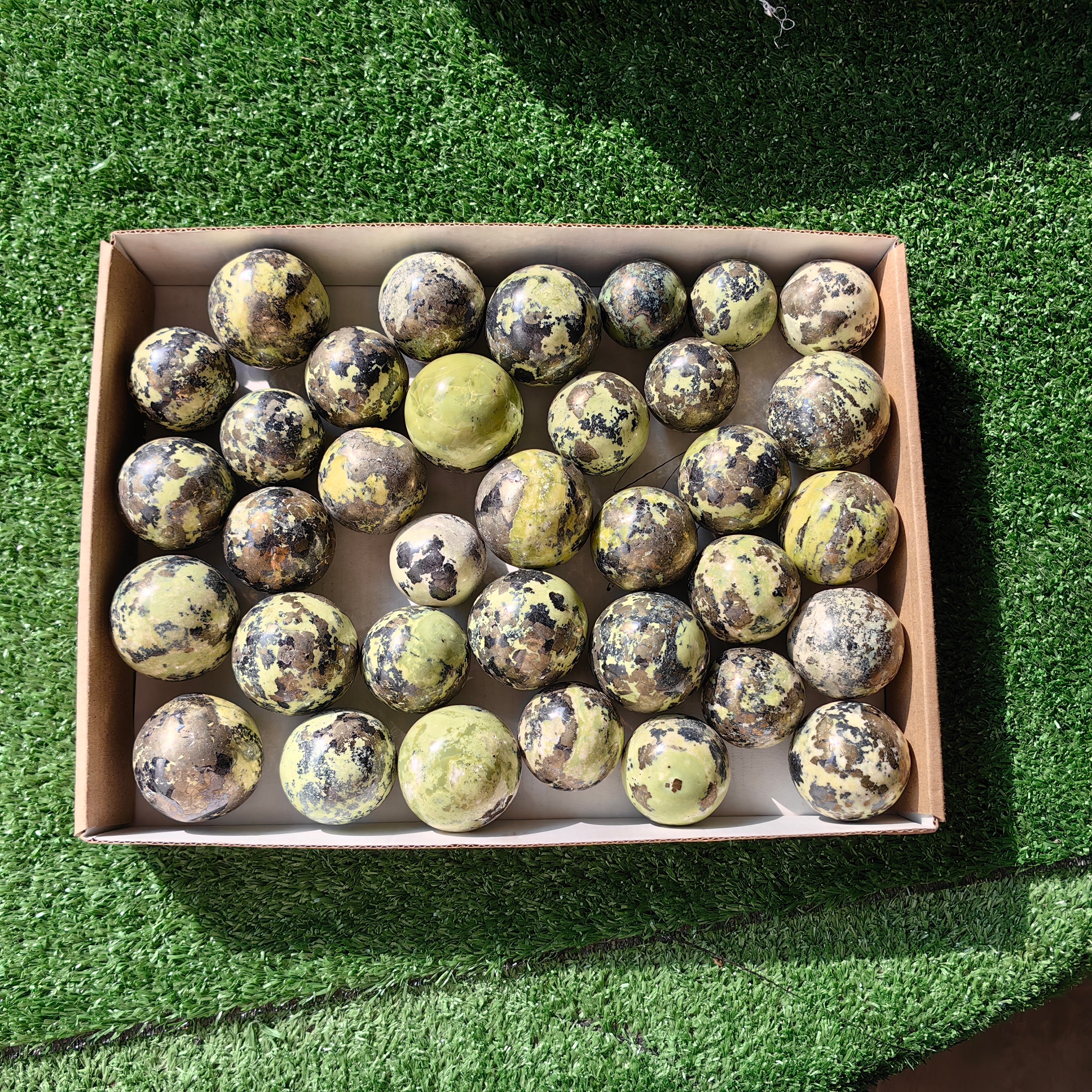 35 pc green serpentine with pyrite spheres