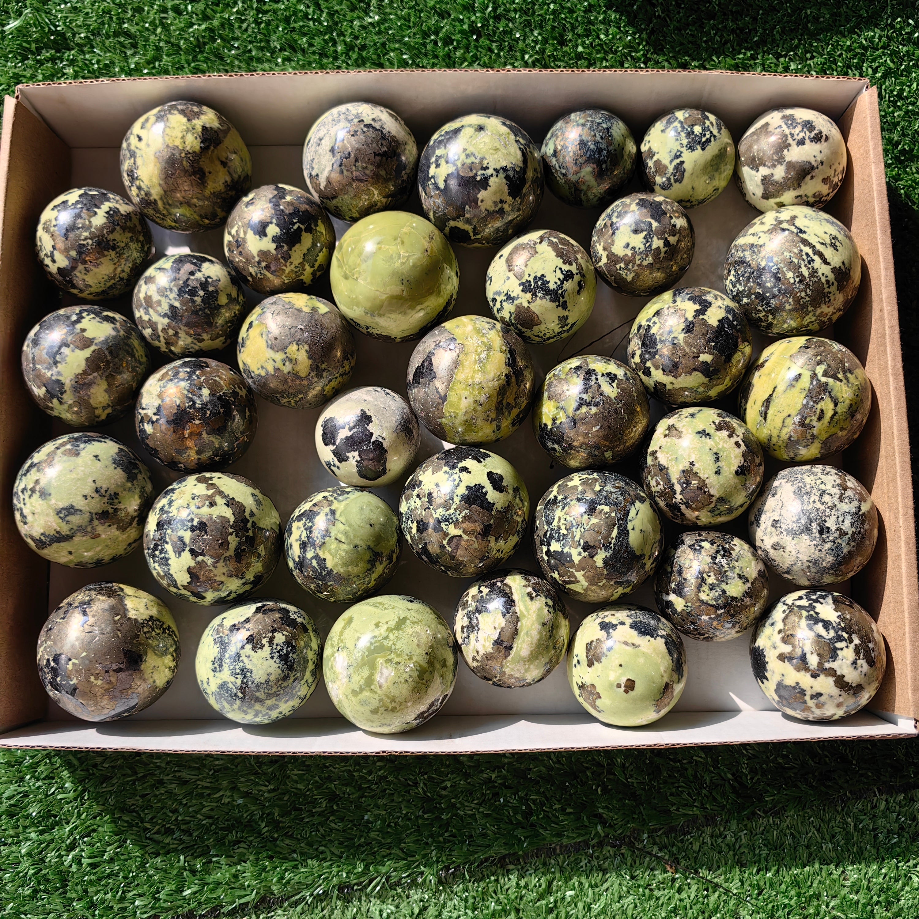 35 pc green serpentine with pyrite spheres