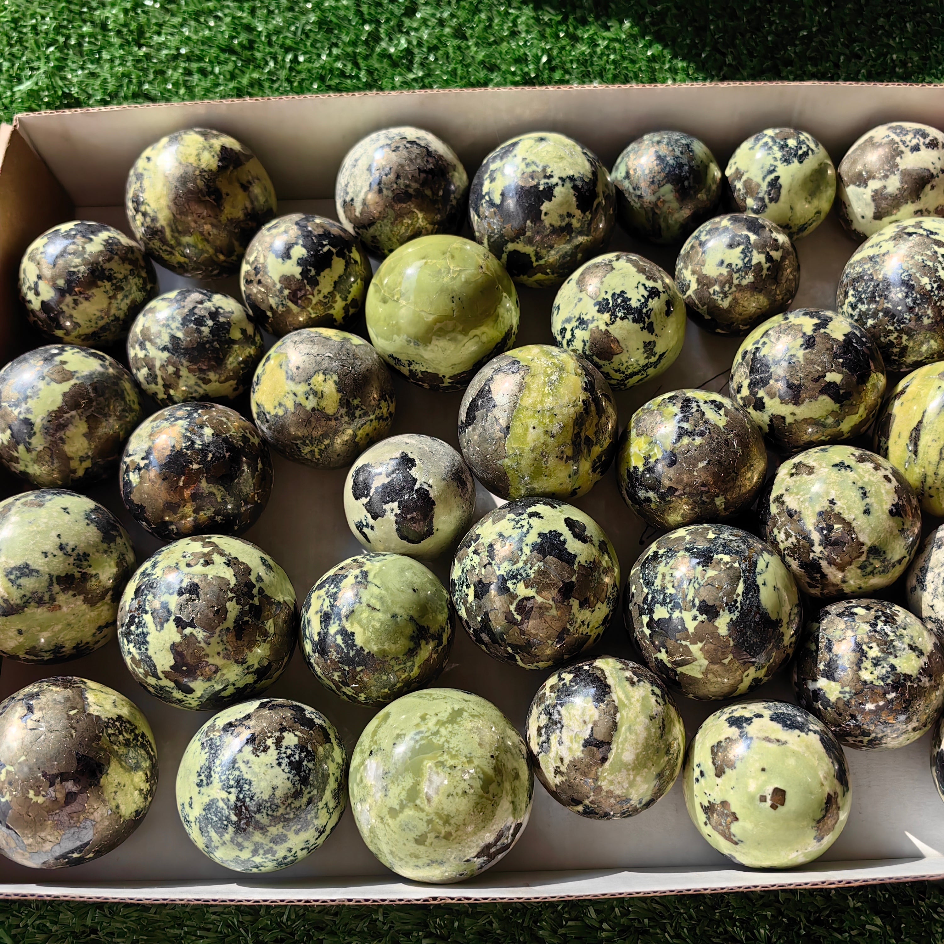 35 pc green serpentine with pyrite spheres