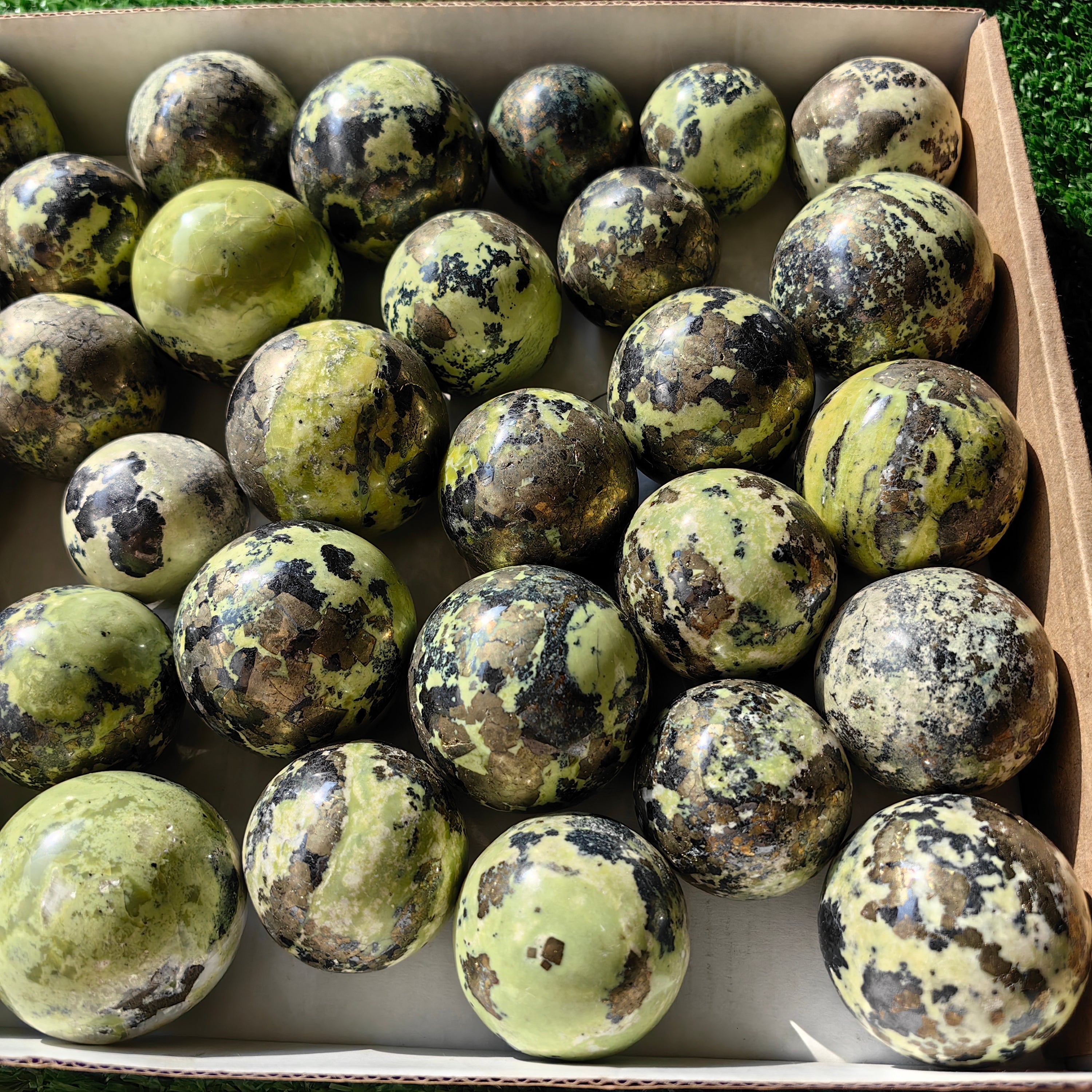 35 pc green serpentine with pyrite spheres