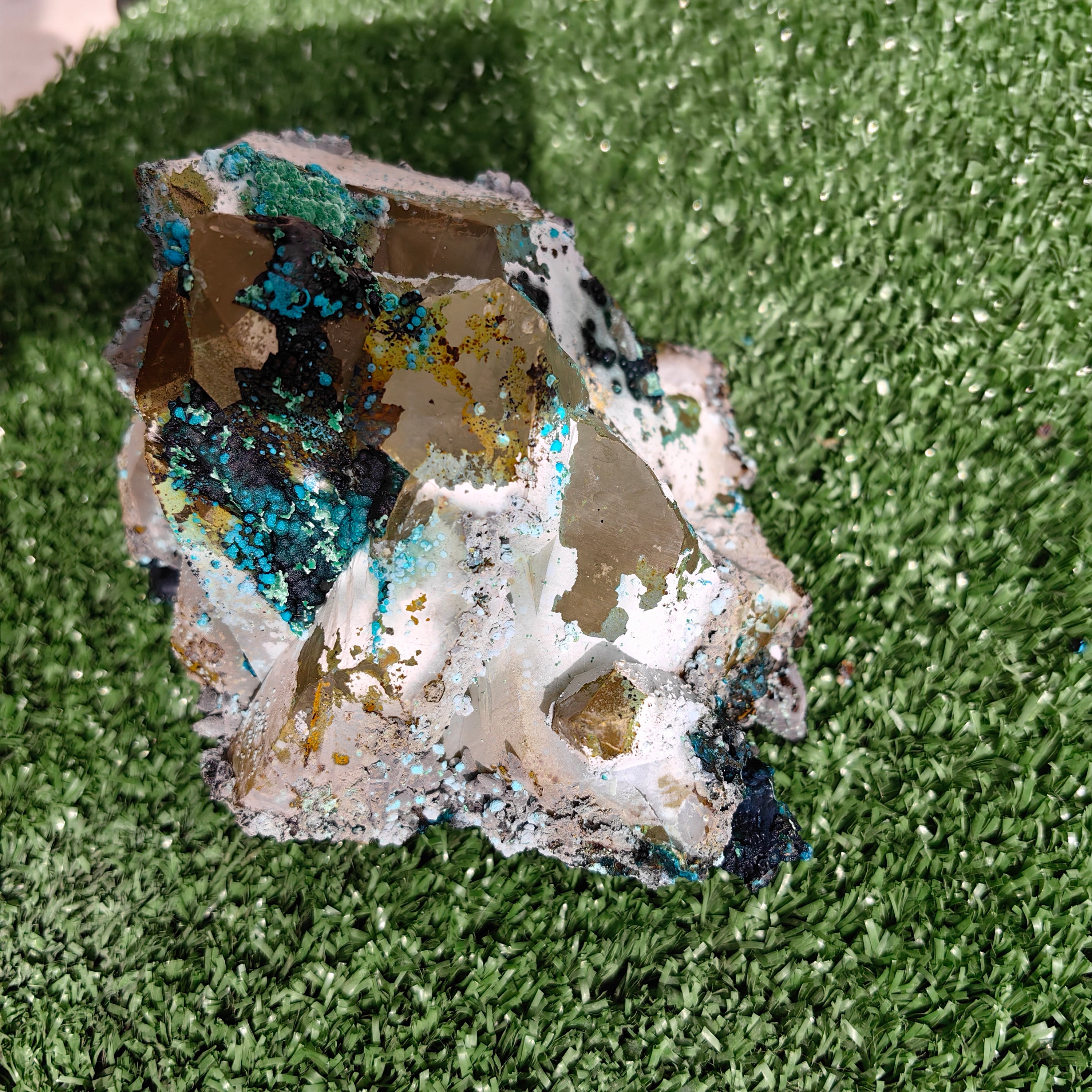 Chrysocolla on Quartz from mine tentadora