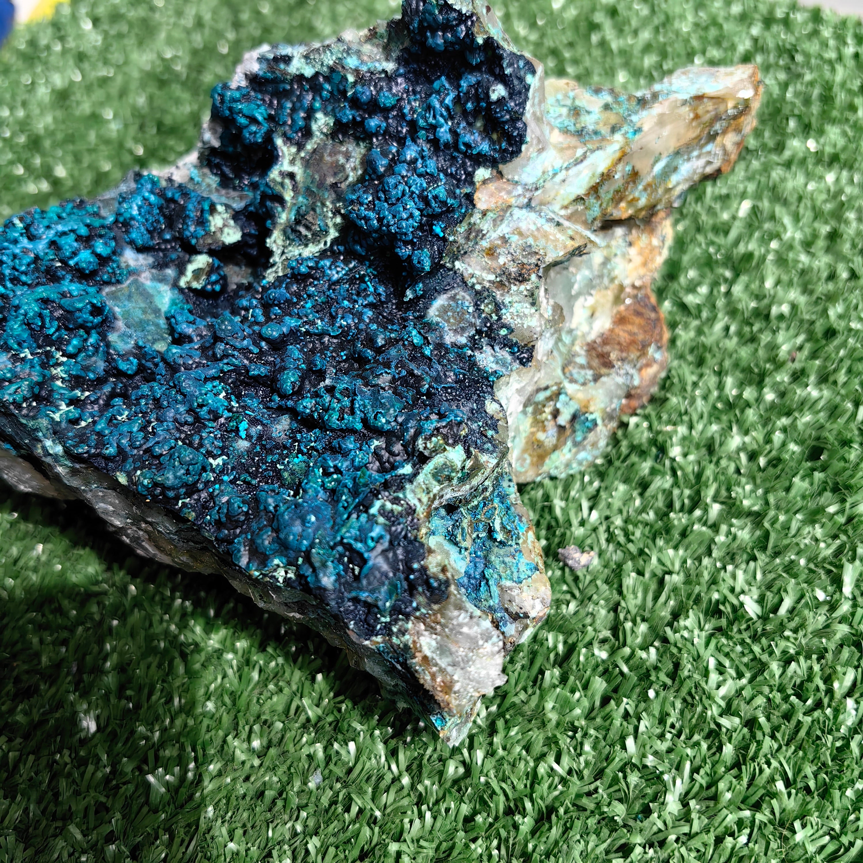 Chrysocolla on Quartz from mine tentadora
