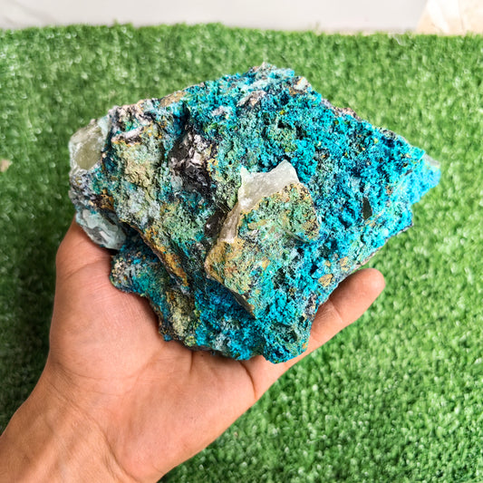 Chrysocolla on Quartz from mine tentadora