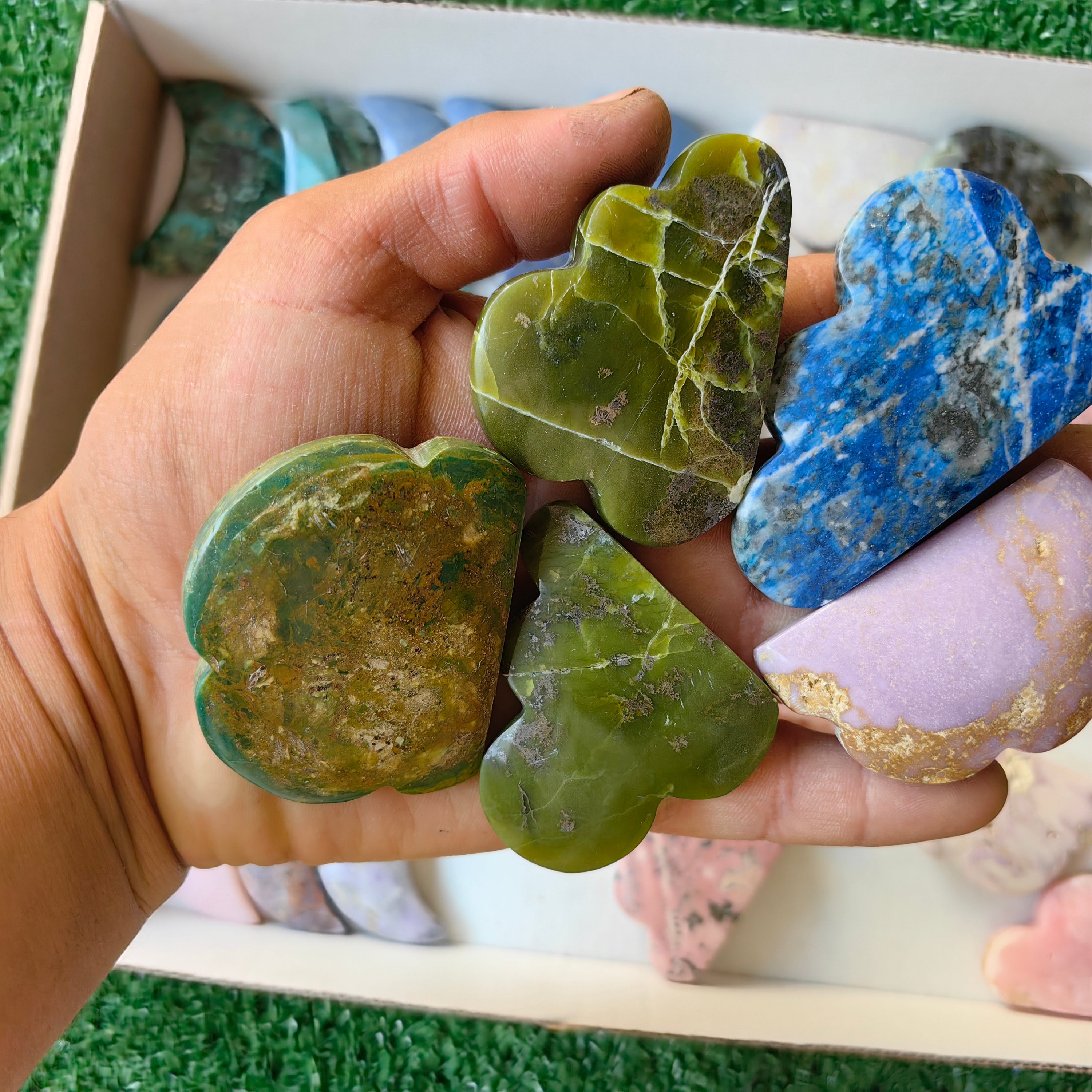 39 pc carving moons & clouds in mixted stones