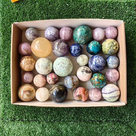 31 pc carving spheres in mixted stones