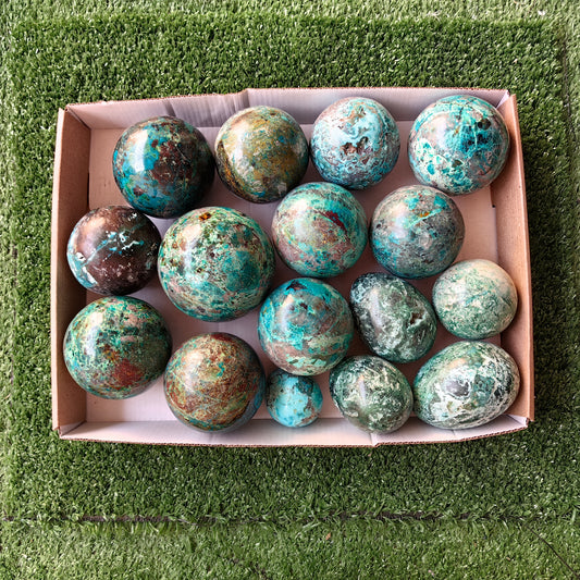 16 pc chrysocolla spheres & eggs