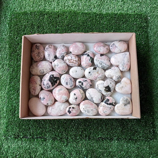 31 pc rhodonite with calcite hearts & palms