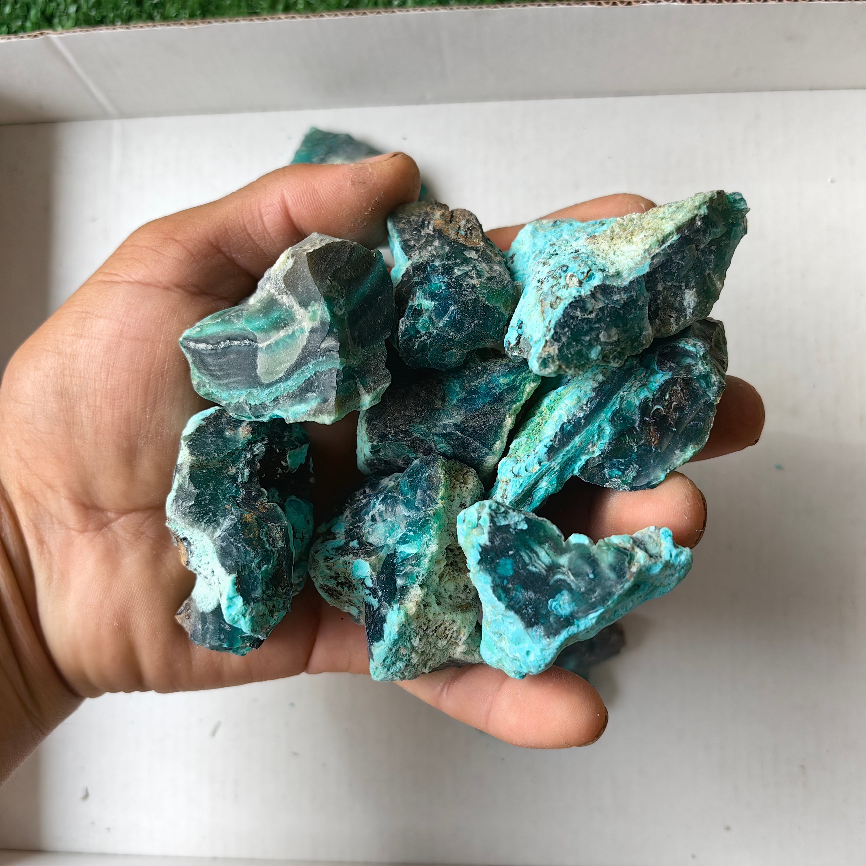 500 grams High grade Peruvian gem silica rough