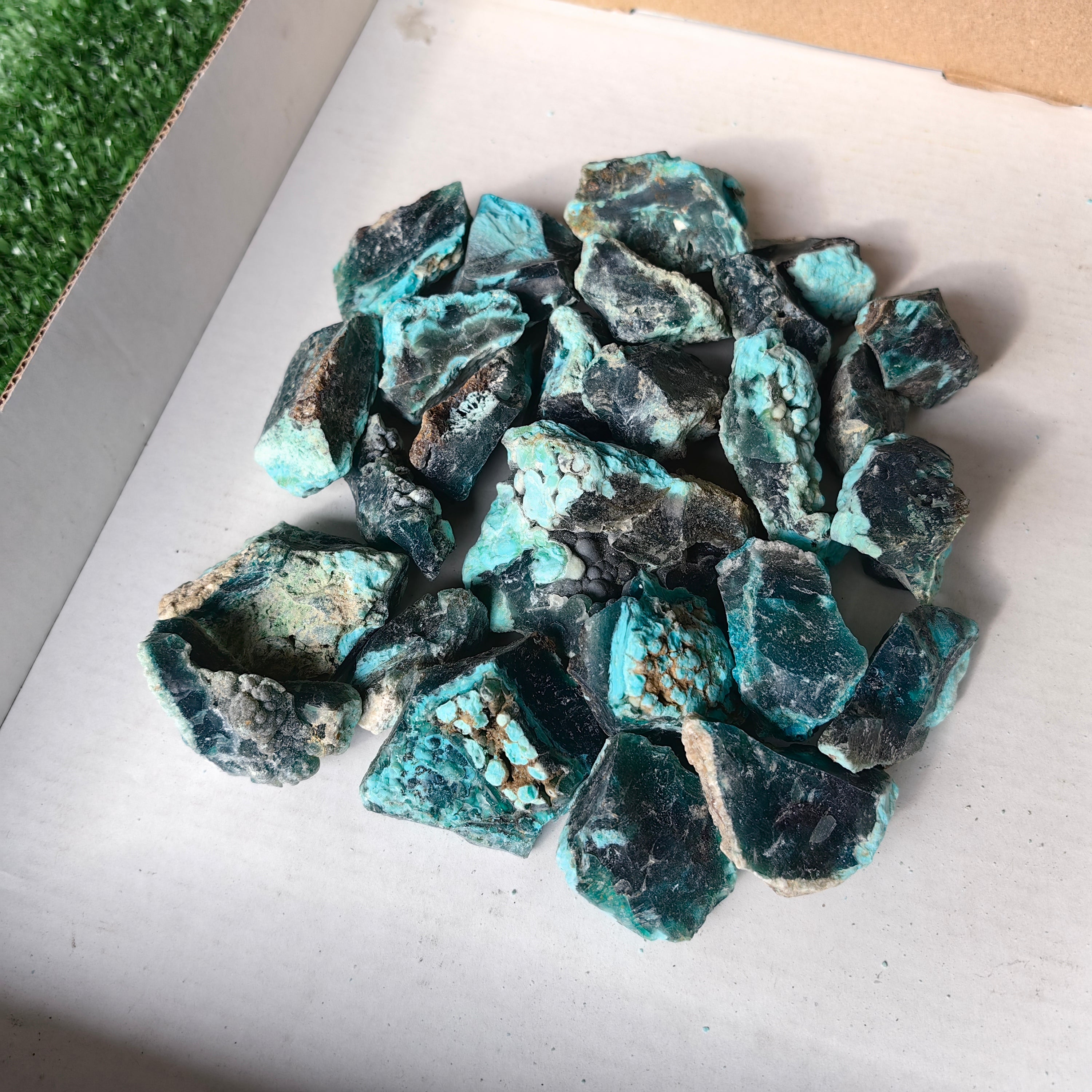 500 grams High grade Peruvian gem silica rough