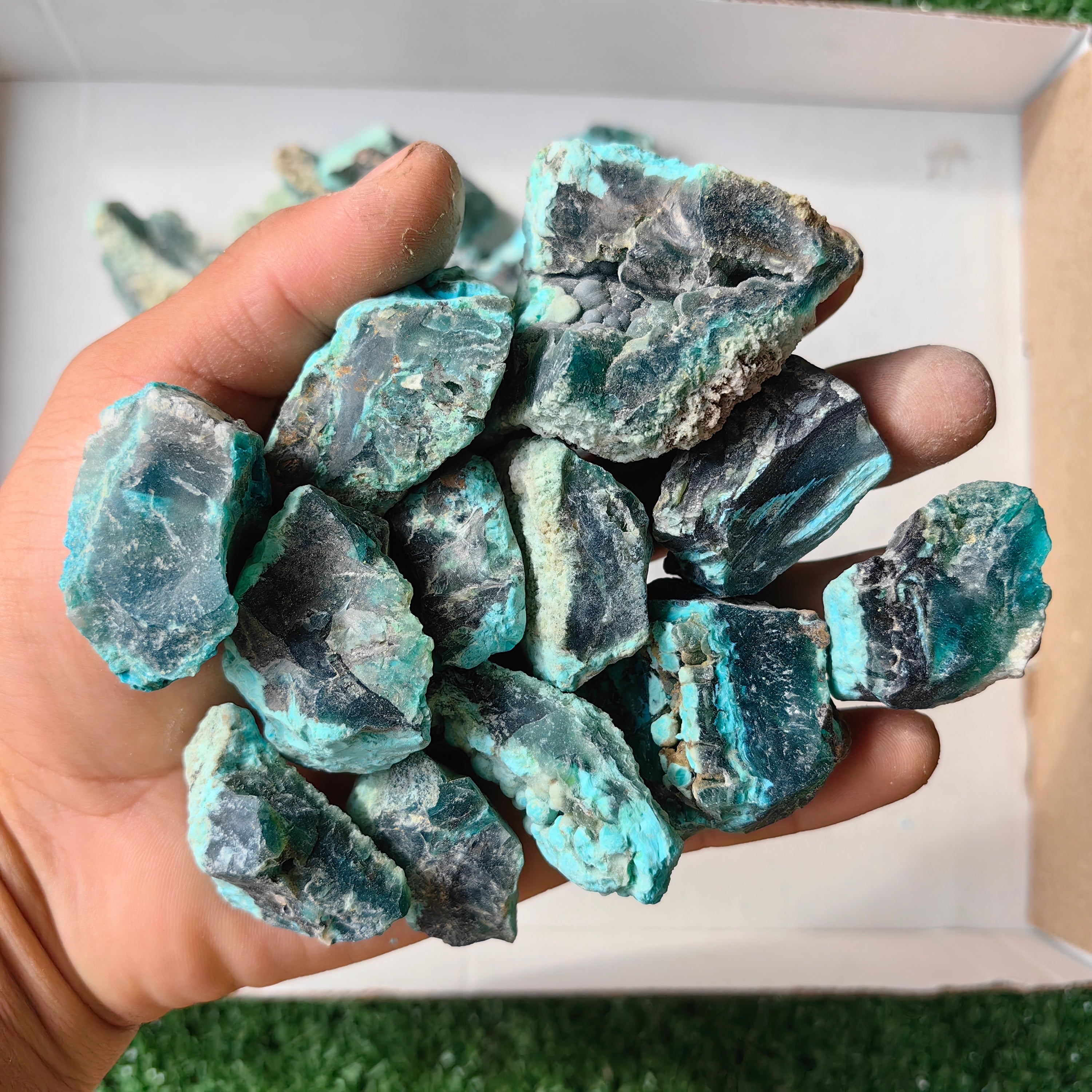 500 grams High grade Peruvian gem silica rough