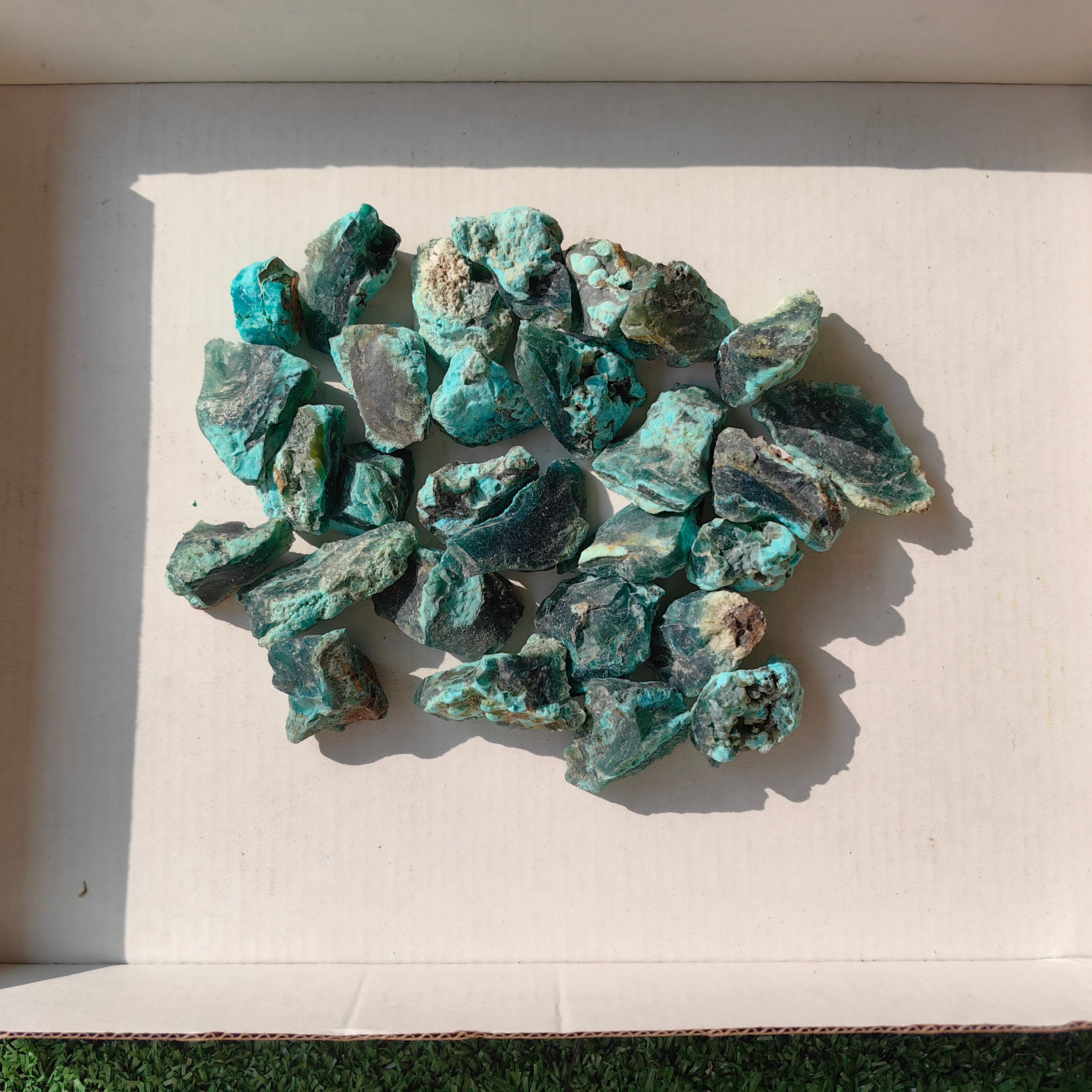 300 grams High grade Peruvian gem silica rough
