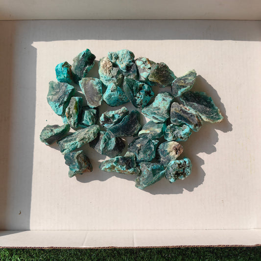 300 grams High grade Peruvian gem silica rough