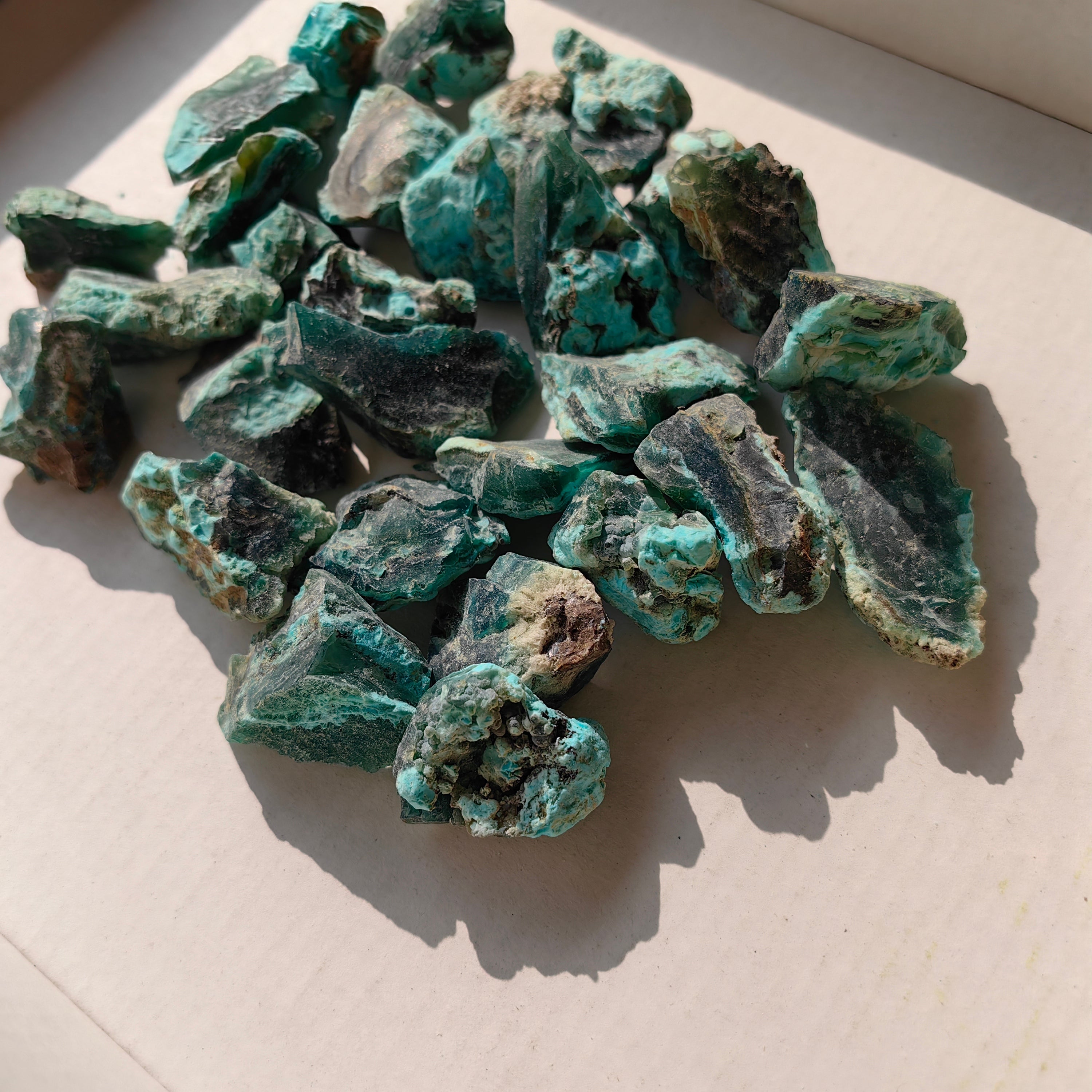 300 grams High grade Peruvian gem silica rough