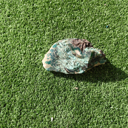 400 grams High grade Peruvian gem silica rough