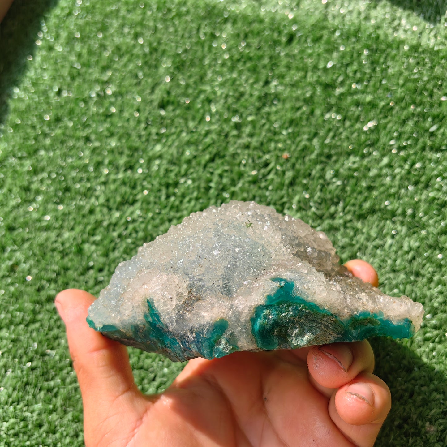 400 grams High grade Peruvian gem silica rough