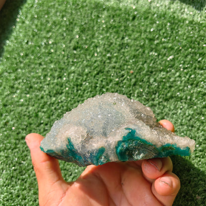 400 grams High grade Peruvian gem silica rough