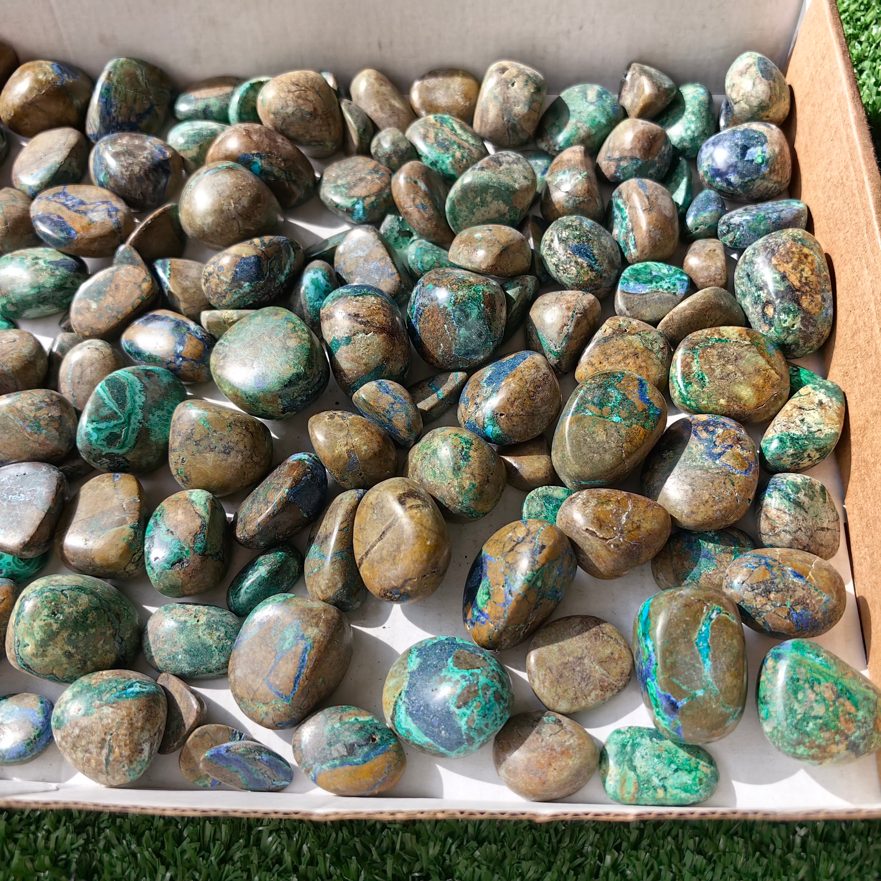 1.5 kg tumbled azurite malachite